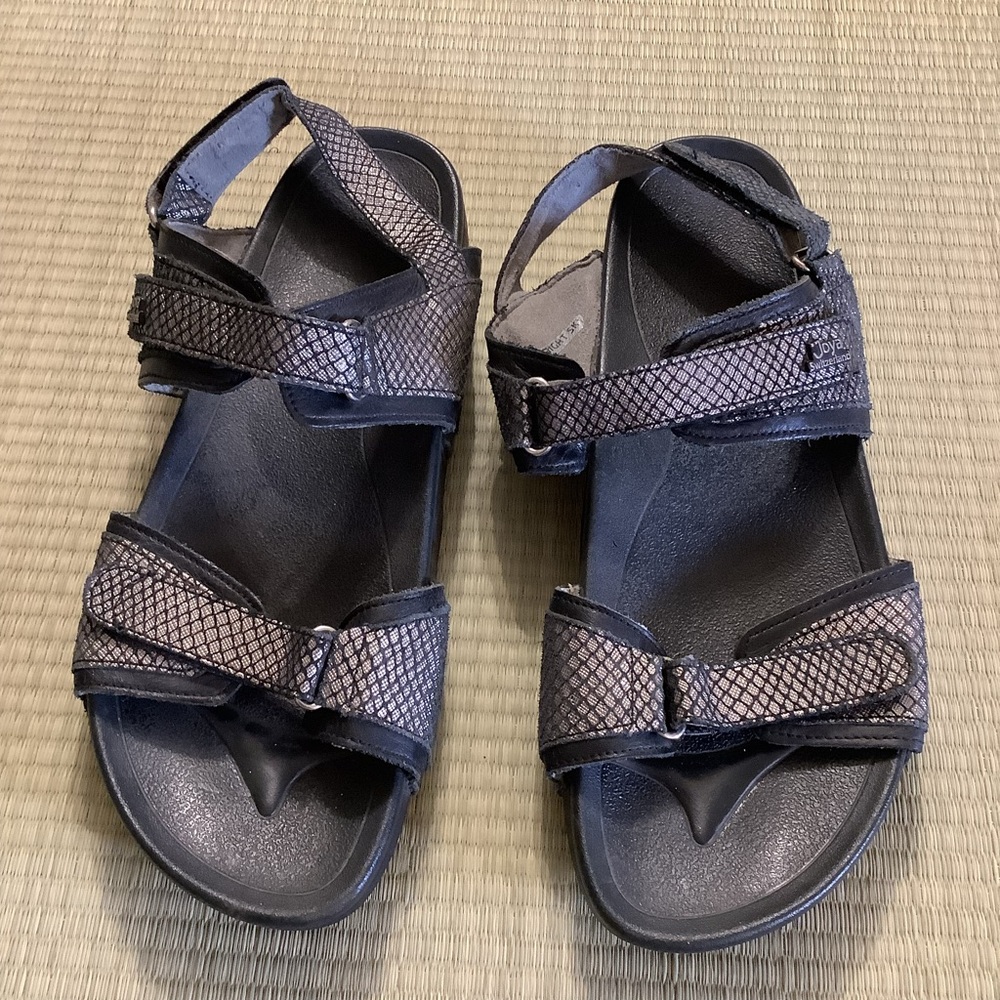 JOYA Switzerland Amalfi Night Sky Sandals Women Eur 41 US 10.5 Black and Silver